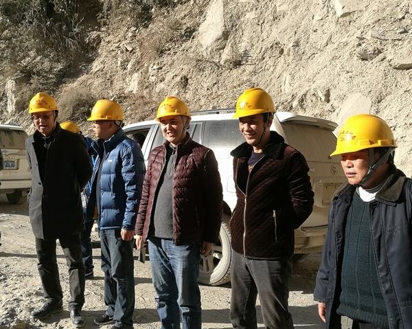 楊澤林率檢查組到博瓦水電站檢查安全生產(chǎn)工作