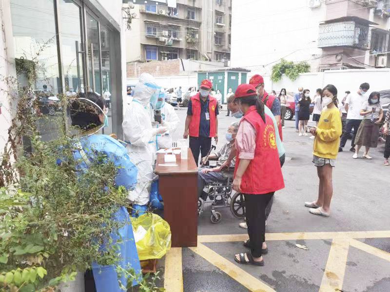 助力疫情防控，工程局公司干部職工在行動