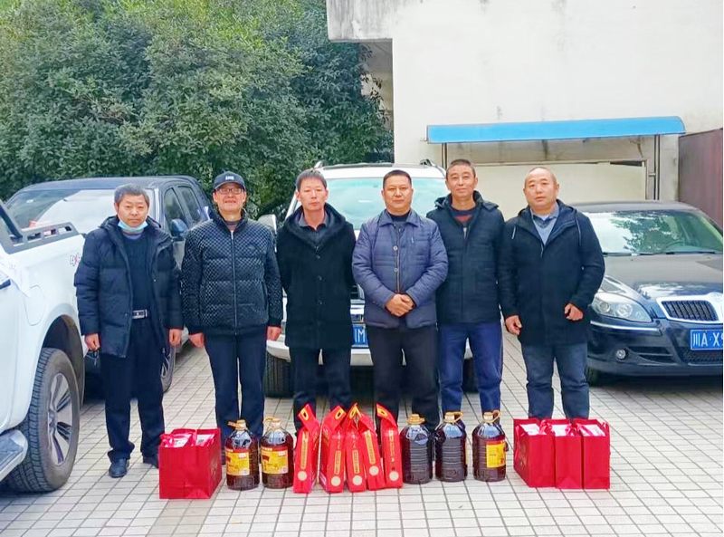 一分公司開展2023年春節期間走訪慰問退役軍人活動