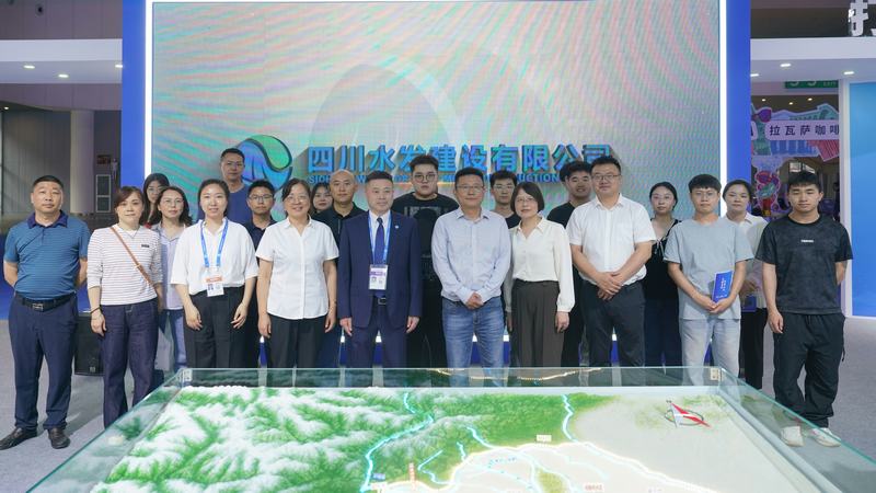 公司組織參觀第二十屆中國西部國際博覽會